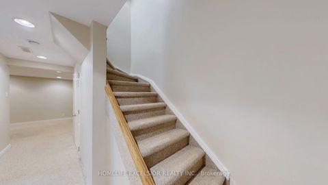 Photo 17 at 1 - 579 Gibney Crescent, Summerhill Estates, Newmarket