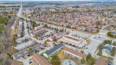 Photo 26 at 1 - 579 Gibney Crescent, Summerhill Estates, Newmarket
