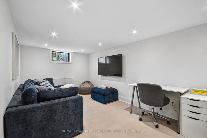 Photo 24 at 352 Winnett Avenue, Oakwood Village, Toronto