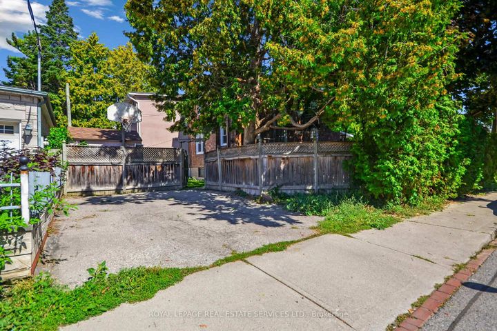 Photo 34 at 352 Winnett Avenue, Oakwood Village, Toronto