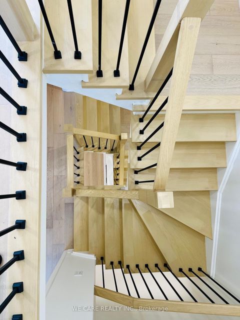 Photo 7 at 15 - 15 Valhalla Inn Road, City Centre West, Toronto