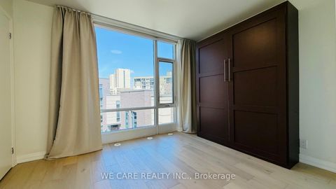 Photo 10 at 15 - 15 Valhalla Inn Road, City Centre West, Toronto