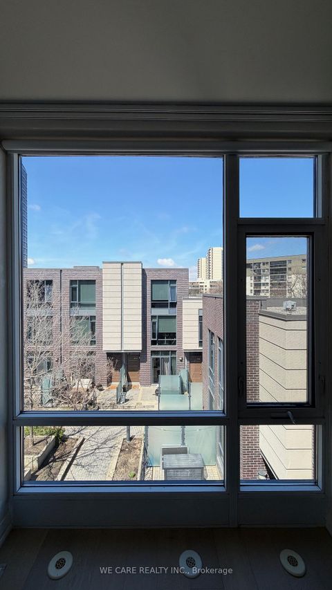 Photo 11 at 15 - 15 Valhalla Inn Road, City Centre West, Toronto