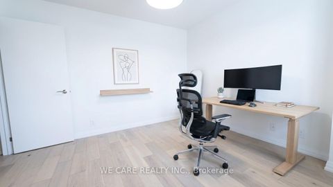 Photo 12 at 15 - 15 Valhalla Inn Road, City Centre West, Toronto