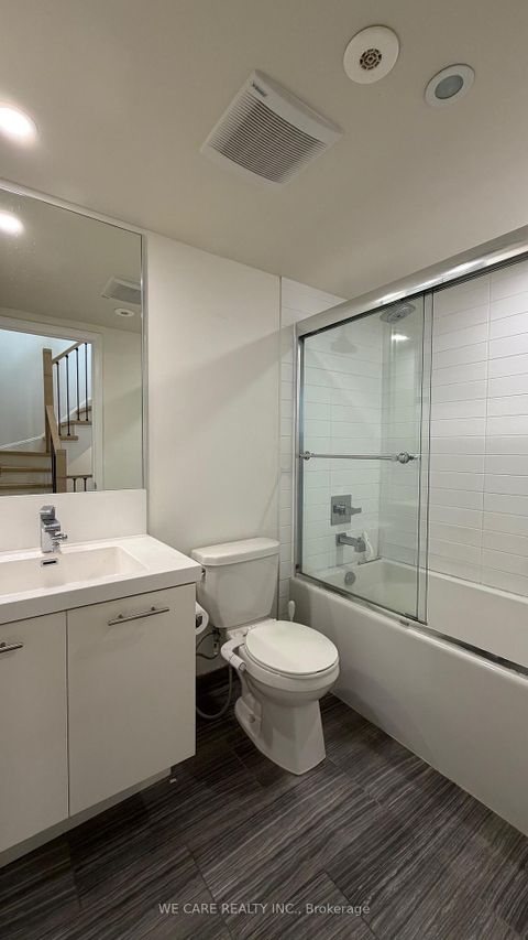 Photo 15 at 15 - 15 Valhalla Inn Road, City Centre West, Toronto