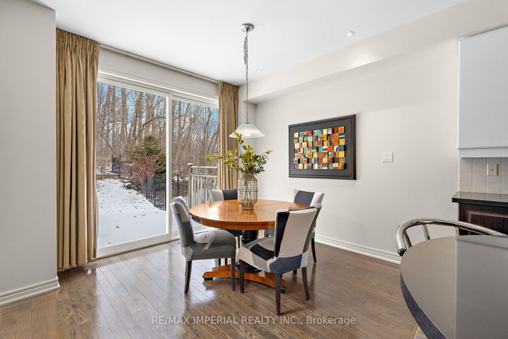 Photo 12 at 16 Carriage House Court, Jefferson, Richmond Hill