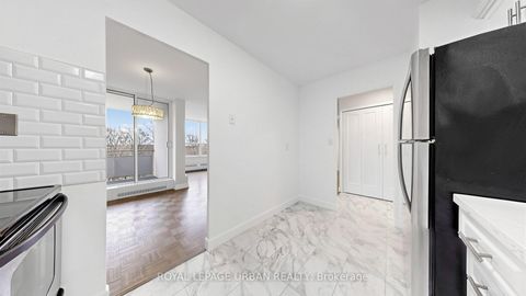 Photo 12 at 602 - 60 Pavane Linkway, Flemingdon Park, Toronto