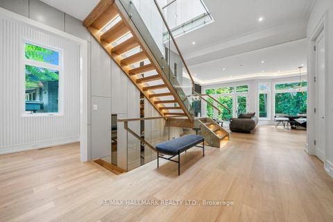 Photo 22 at 215 Northwood Drive, Newtonbrook East, Toronto
