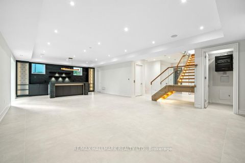 Photo 42 at 215 Northwood Drive, Newtonbrook East, Toronto