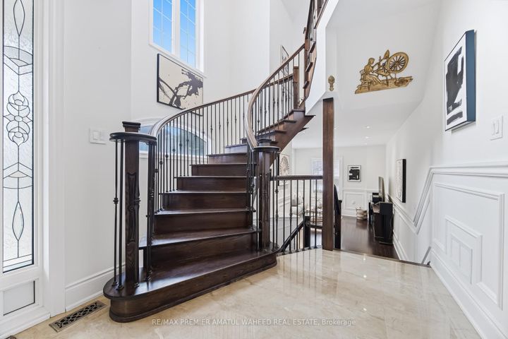 Photo 15 at 1 Ostrovsky Road, Vellore Village, Vaughan