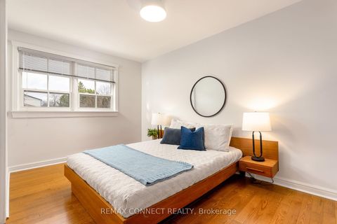 Photo 31 at 16 Shadberry Drive, Hillcrest Village, Toronto