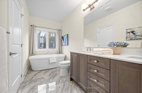 Photo 30 at 40 Meteorite Street, Observatory, Richmond Hill