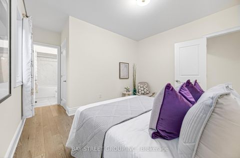 Photo 32 at 40 Meteorite Street, Observatory, Richmond Hill