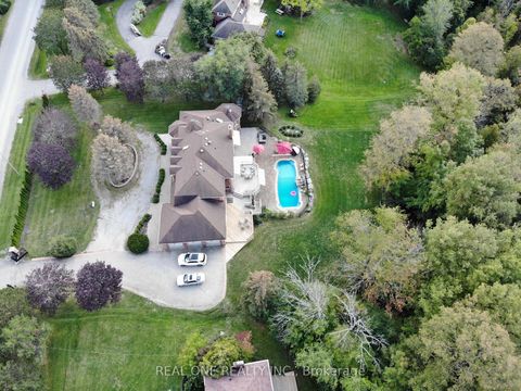 Photo 1 at 12 Jarvis Avenue, Aurora Estates, Aurora