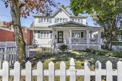 Photo 2 at 97 Centre Street E, Crosby, Richmond Hill