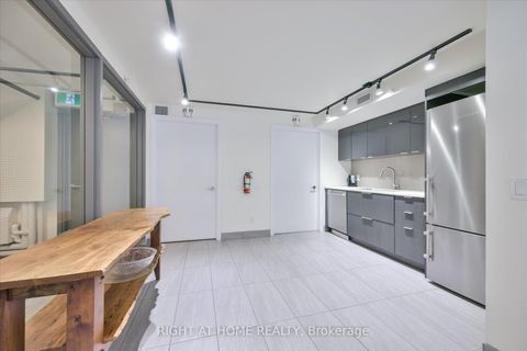 Photo 21 at 601 - 580 Kingston Road, The Beaches, Toronto