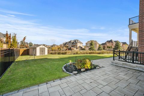 Photo 30 at 12 Albert Hill Court, Nobleton, King