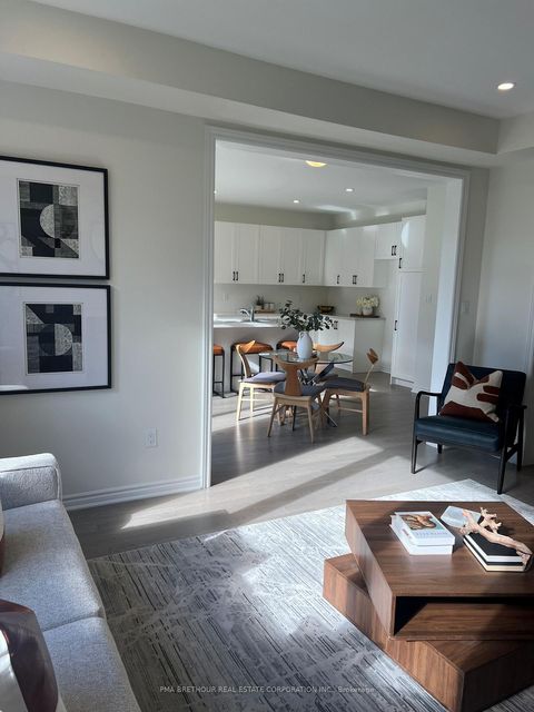 Photo 12 at 6 Forestlane Way, Port Perry, Scugog