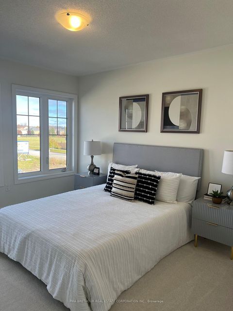 Photo 32 at 6 Forestlane Way, Port Perry, Scugog