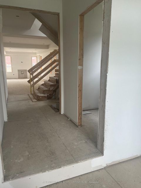 Photo 7 at 14 Forestlane Way, Port Perry, Scugog