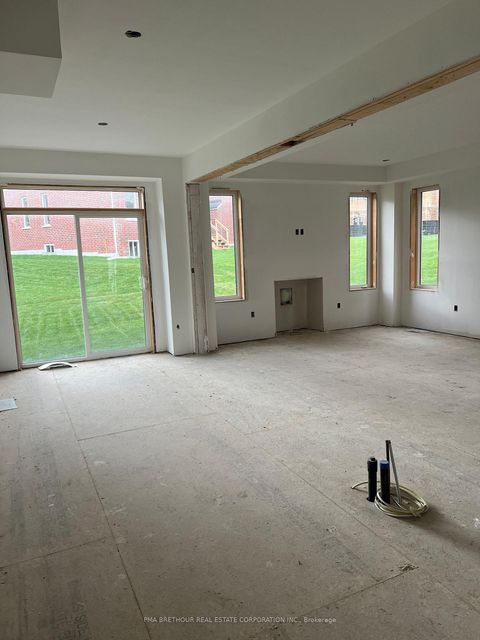 Photo 10 at 14 Forestlane Way, Port Perry, Scugog