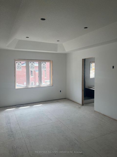 Photo 15 at 14 Forestlane Way, Port Perry, Scugog