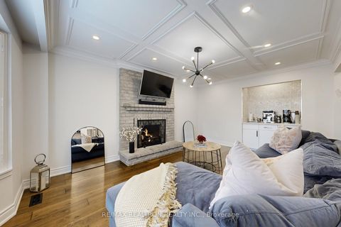 Photo 8 at 147 Mcmorran Crescent, Brownridge, Vaughan