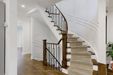 Photo 13 at 147 Mcmorran Crescent, Brownridge, Vaughan