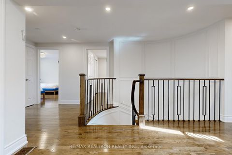 Photo 14 at 147 Mcmorran Crescent, Brownridge, Vaughan