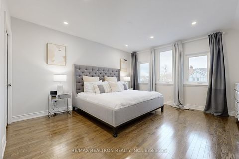 Photo 19 at 147 Mcmorran Crescent, Brownridge, Vaughan