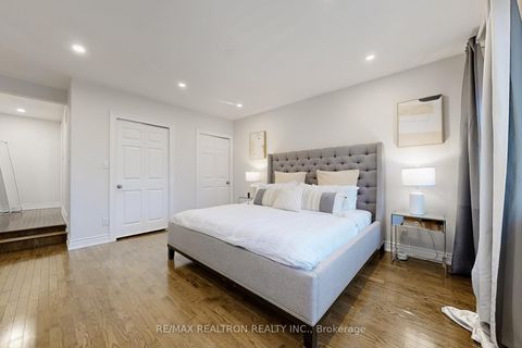 Photo 21 at 147 Mcmorran Crescent, Brownridge, Vaughan