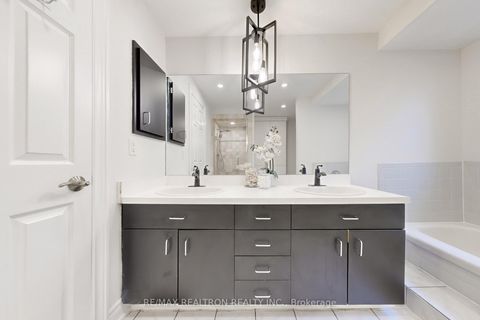 Photo 22 at 147 Mcmorran Crescent, Brownridge, Vaughan