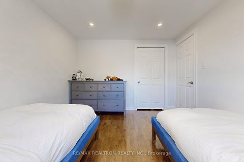 Photo 27 at 147 Mcmorran Crescent, Brownridge, Vaughan