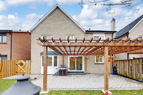 Photo 33 at 147 Mcmorran Crescent, Brownridge, Vaughan