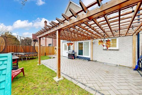 Photo 34 at 147 Mcmorran Crescent, Brownridge, Vaughan