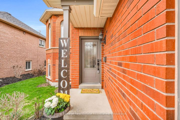 Photo 3 at 78 Harley Avenue, Georgetown, Halton Hills