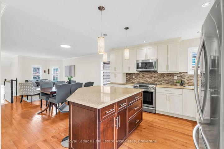 Photo 13 at 78 Harley Avenue, Georgetown, Halton Hills