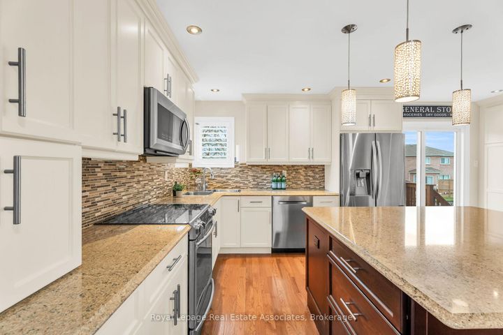 Photo 15 at 78 Harley Avenue, Georgetown, Halton Hills