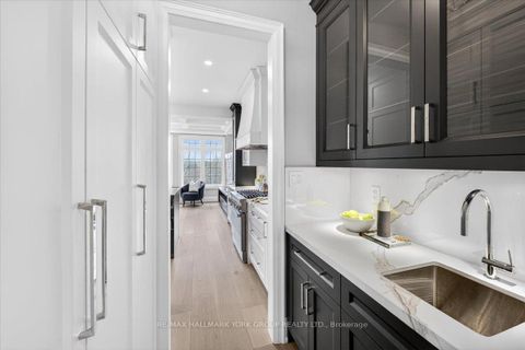 Photo 14 at 40 Alex Campbell Crescent W, King City, King