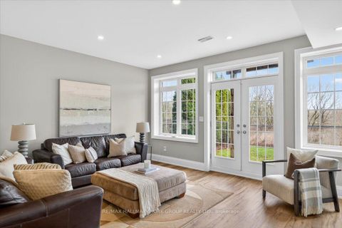 Photo 45 at 40 Alex Campbell Crescent W, King City, King