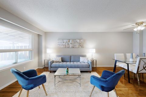 Photo 1 at 62 Valdor Drive, Agincourt North, Toronto