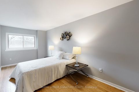 Photo 19 at 62 Valdor Drive, Agincourt North, Toronto
