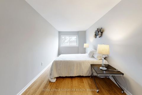 Photo 21 at 62 Valdor Drive, Agincourt North, Toronto