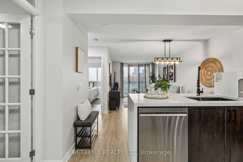 Photo 5 at 602 - 310 Red Maple Road, Langstaff, Richmond Hill