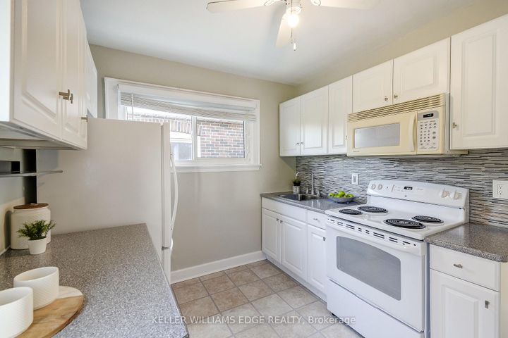 Photo 9 at 53 East 19th Street, Inch Park, Hamilton