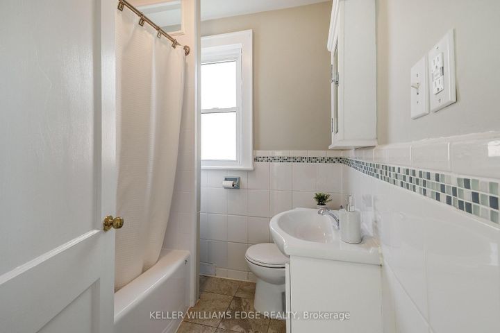 Photo 13 at 53 East 19th Street, Inch Park, Hamilton