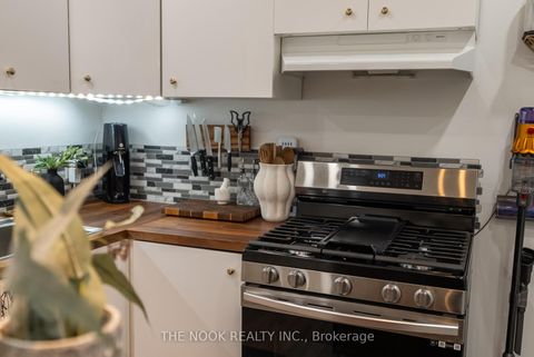 Photo 14 at 500 Dufferin Street, Little Portugal, Toronto