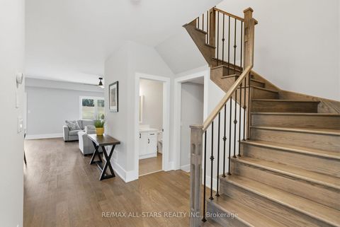 Photo 6 at 7 Gord Matthews Way, Uxbridge