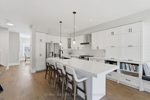 Photo 8 at 7 Gord Matthews Way, Uxbridge