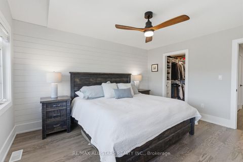 Photo 23 at 7 Gord Matthews Way, Uxbridge